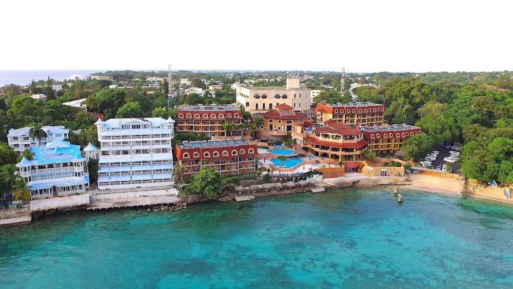 Sosua Bay Resort And Victorian House Ngoại thất bức ảnh